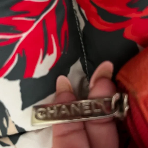 Chanel Long Gusset Wallet - Picture 5 of 7